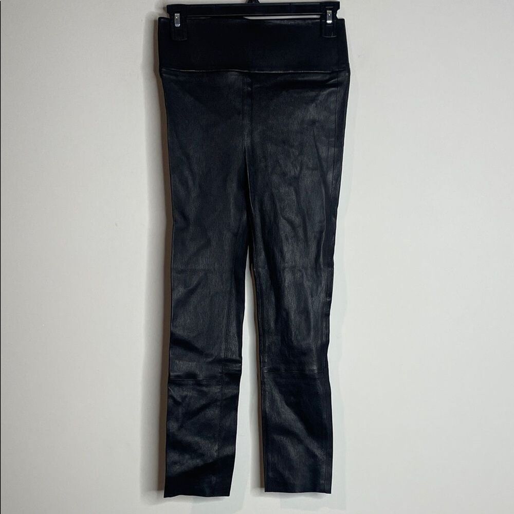 SPRWMN Women’s Black Leather Crop Pants Size Small